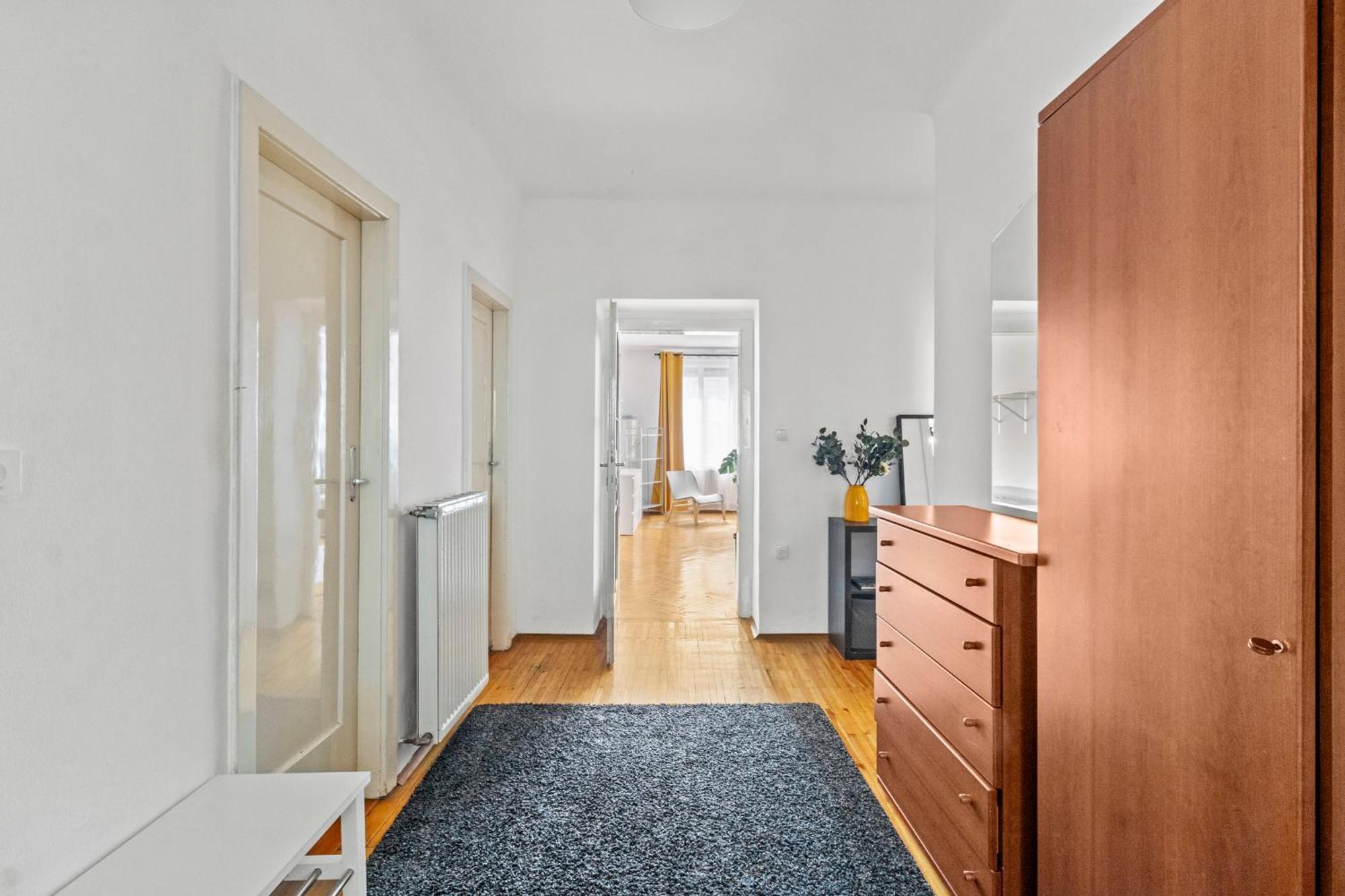 Zentrale Fuer 12 Gaeste - 4 Schlafzimmer Wien
